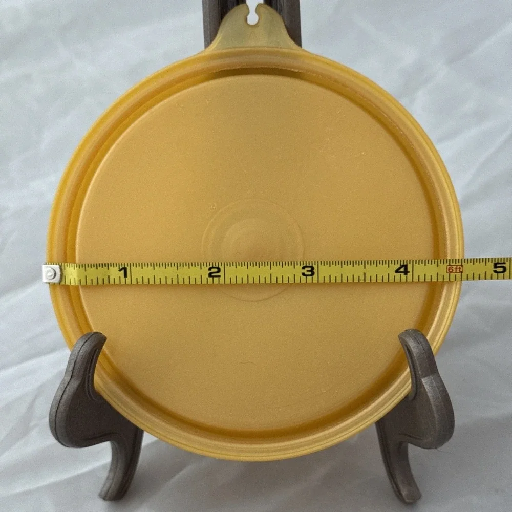 Vintage Tupperware Lid Seal 229‎ Gold Replacement C tab